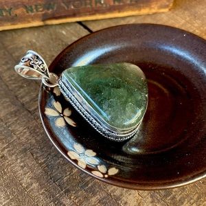 🆕🆕✨GREEN FLOURITE + SILVER VINTAGE BOHEMIAN STYLE STATEMENT PENDANT